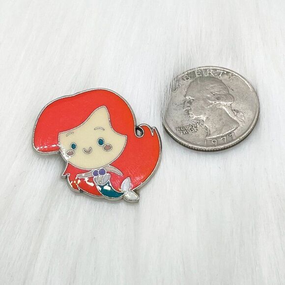 🔮 5/$25 Disney The Little Mermaid‎ Ariel Cutie Pin - Picture 2 of 2